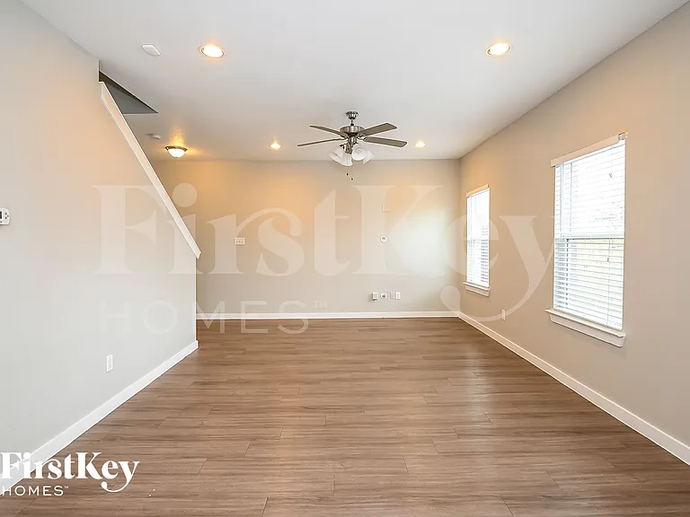 9951 Rio Doso Dr — Photo 4