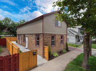 2232 W 33rd St, Cleveland, OH