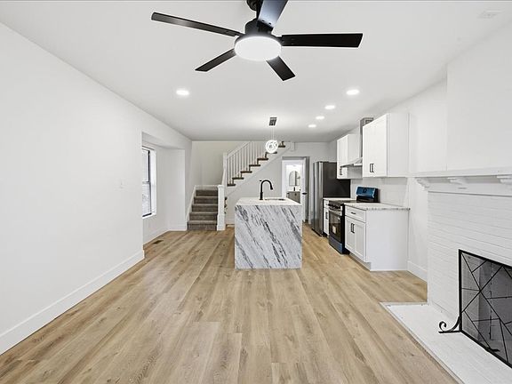 4th image of 1036 N Parker Ave