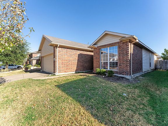 4th image of 857 Rio Bravo Dr