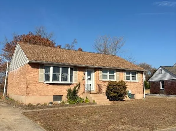 54 Commonwealth Blvd, New Castle, DE 19720