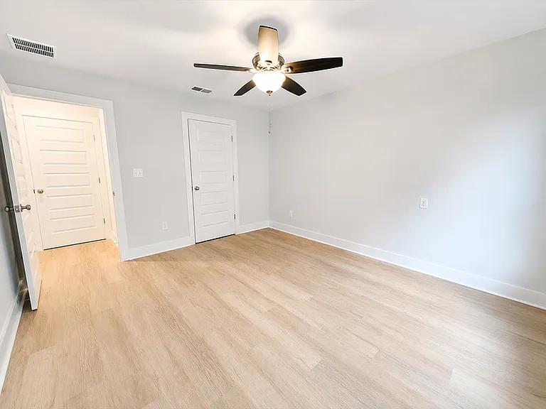 1533 Payne St #0 — Photo 9