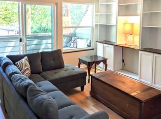 15938 Quarry Rd APT 5A, Lake Oswego, OR 97035