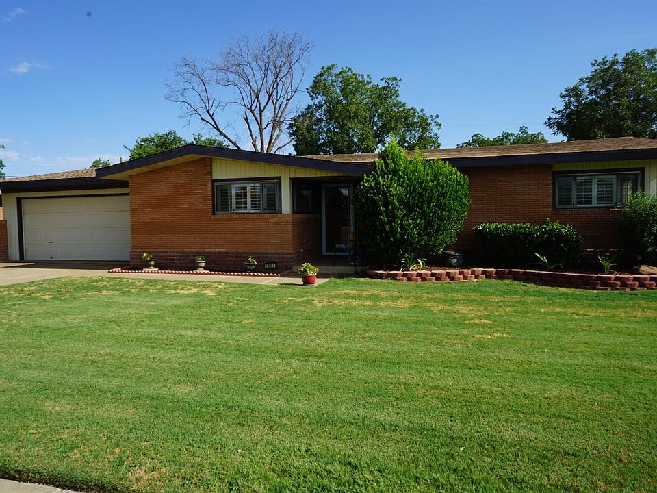 1st image of 1003 E Cardwell St