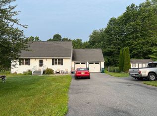 36 Rainbow Dr, Plattekill, NY 12589