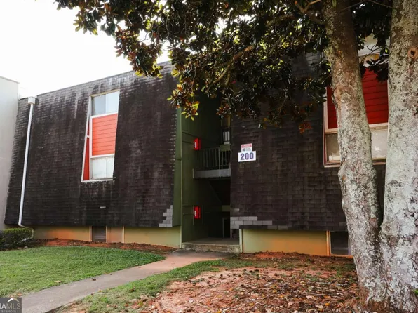 200 Scandia Cir APT 5, Athens, GA 30605