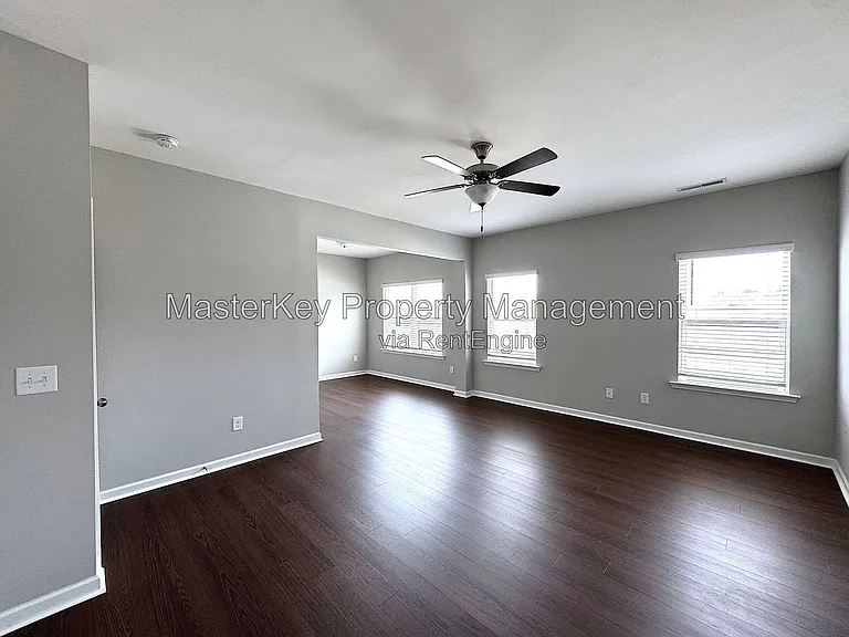 6821 Resting Grove Rd — Photo 8