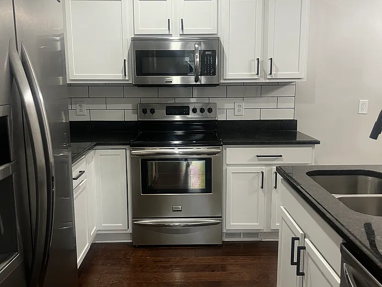 56612 Sunset Dr #56612 — Photo 12