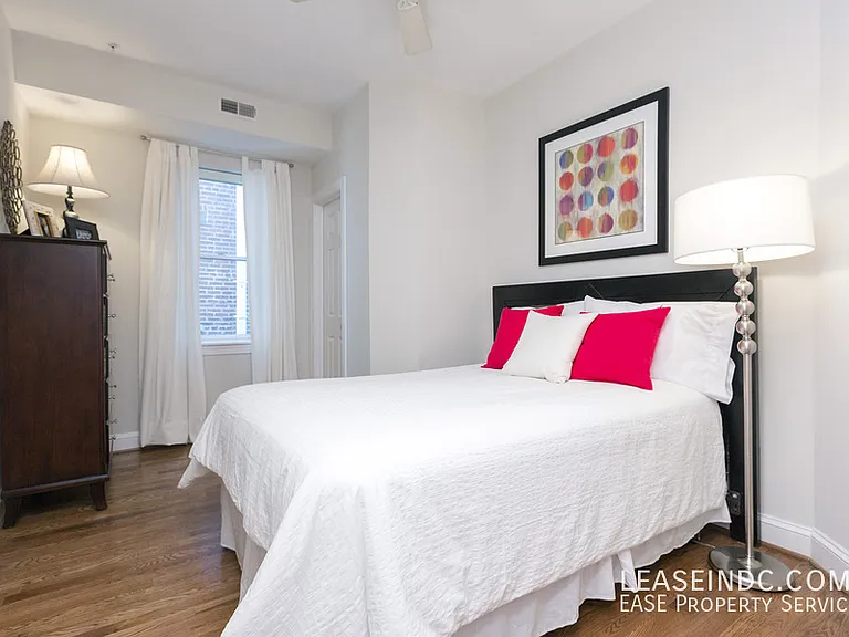 1417 Chapin St NW #505 — Photo 13