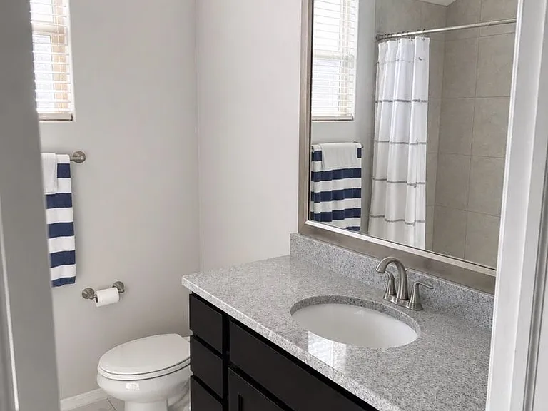 1088 Bronze Hill Ave — Photo 4