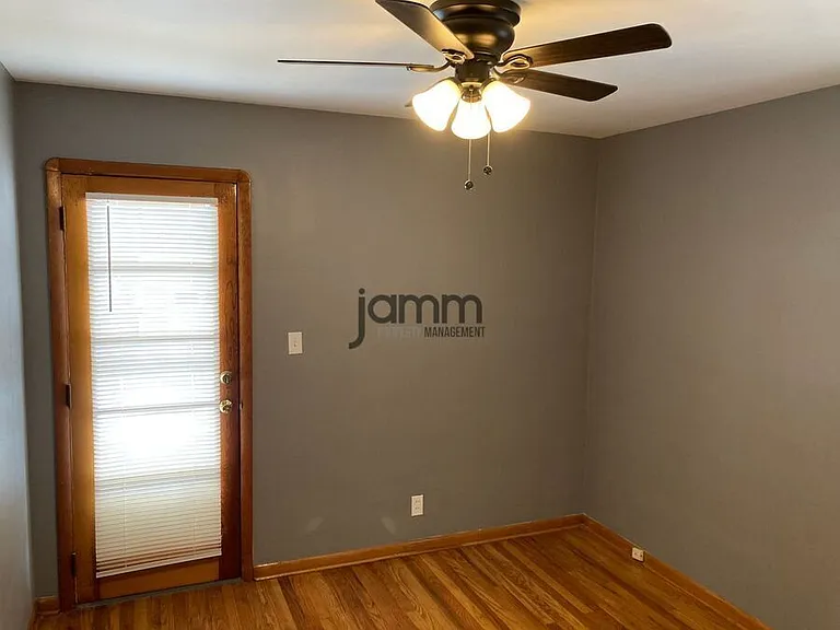 6099 Ridge Rd #1 — Photo 10