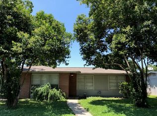 639 Karen Ln, San Antonio, TX 78218