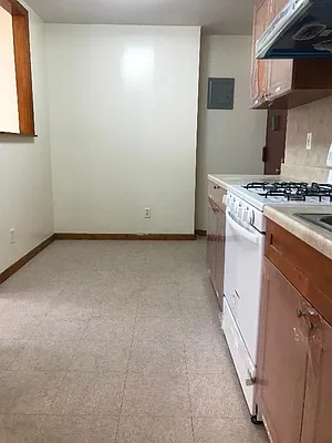 Rented by Level Group | media 8