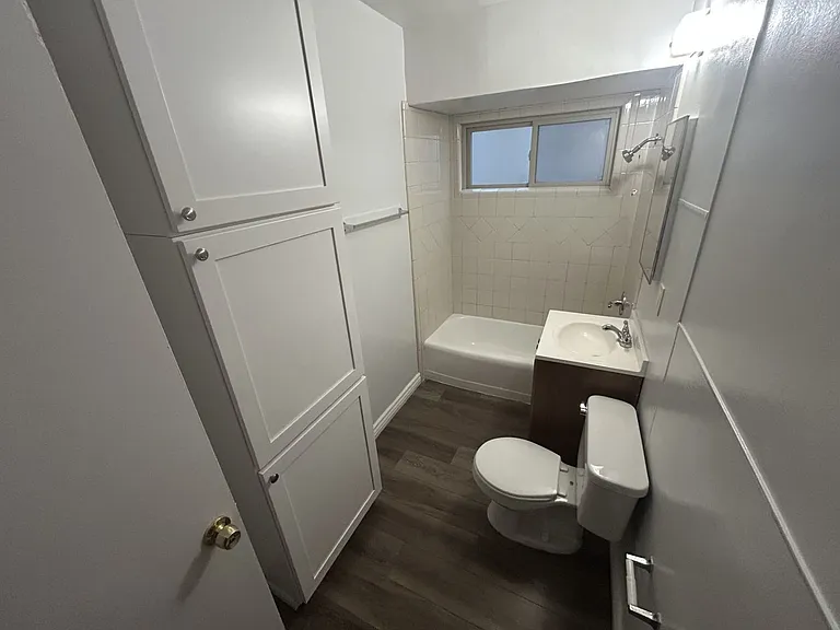 832 Azusa Ave #5 — Photo 7