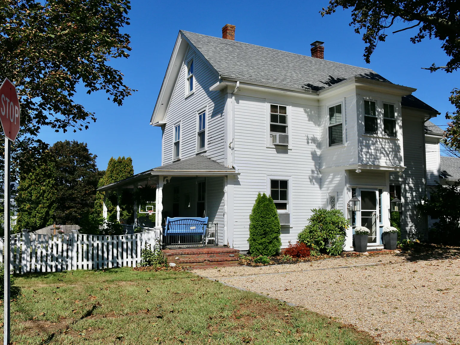 2 bed, 2.5 bath, 1445 sqft, $2,850 — Photo 2