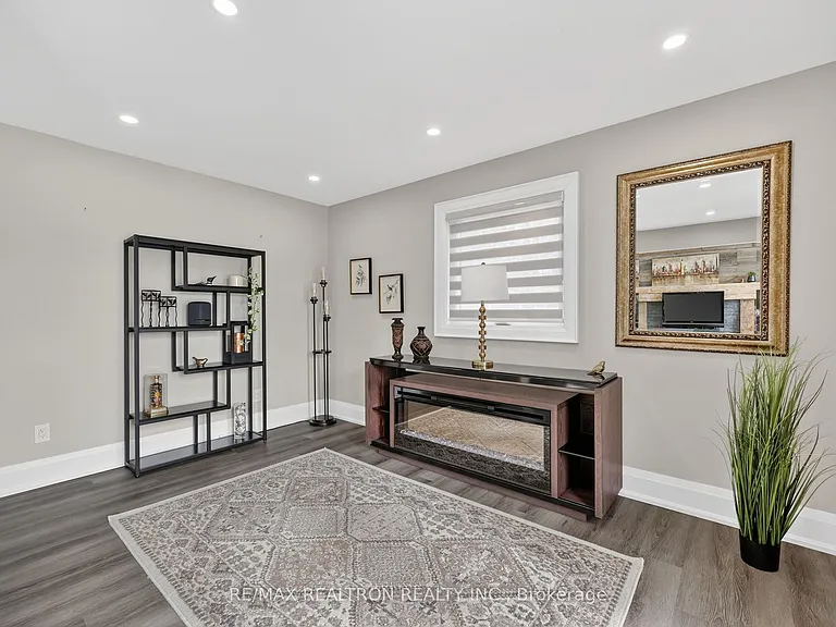 5145 Severn Pines Cres — Photo 18