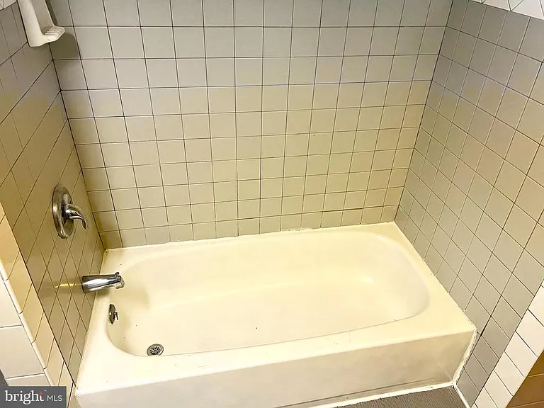 27 Sunshine Rd #1 — Photo 12