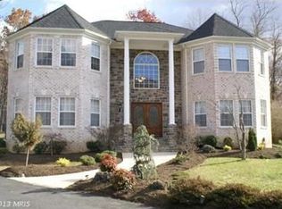 6019 Pocol Dr, Clifton, VA 20124