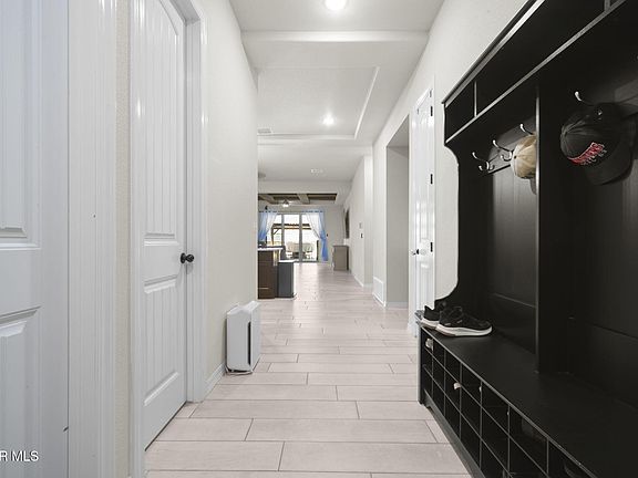 3rd image of 14817 Tierra Mirage Ave