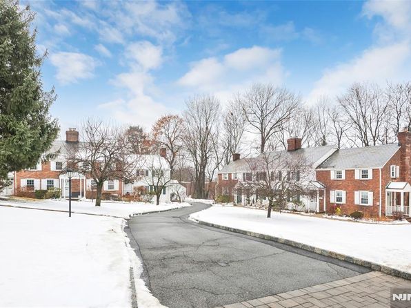 68 Dwight Pl #C, Englewood, NJ 07631