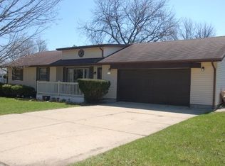 1029 Bunting Dr, Machesney Park, IL