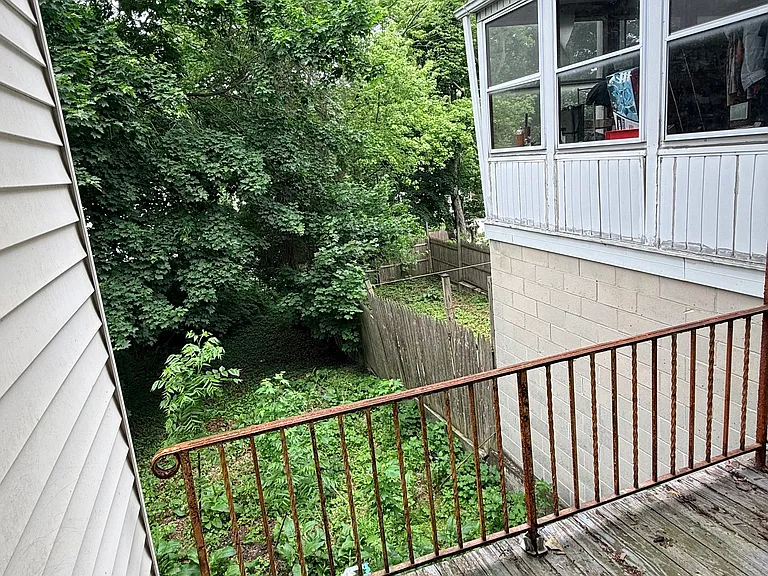 127 West Ave #1 — Photo 9
