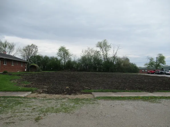 113 W Van Alstyne St, Cullom, IL 60929