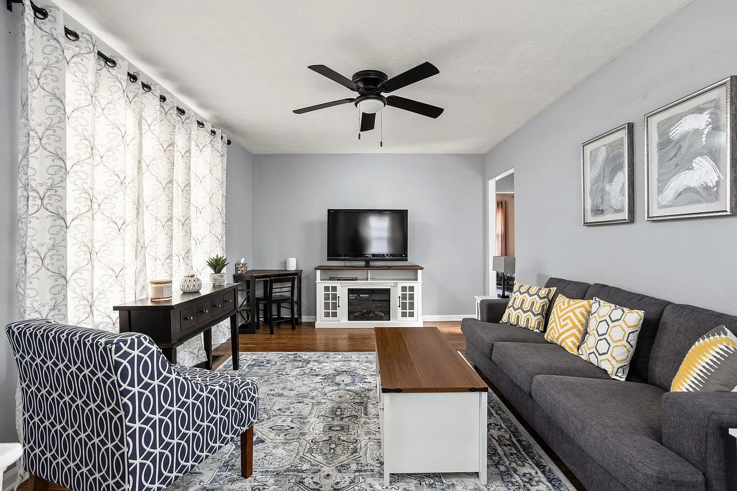 3 bed, 1.0 bath, $3,747 — Photo 1