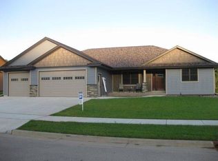 810 Granum St, Holmen, WI 54636