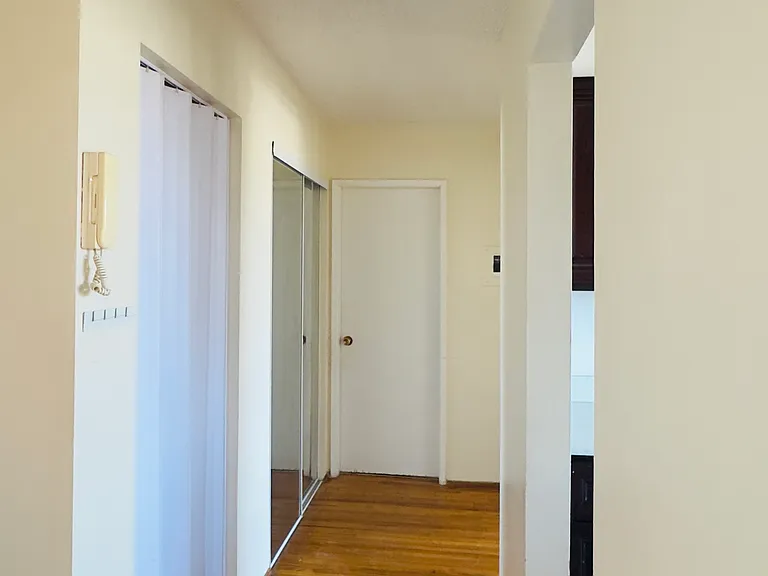 1350 Madison Ave #208 — Photo 3