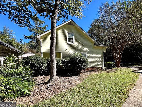 4th image of 1144 Placid Rd