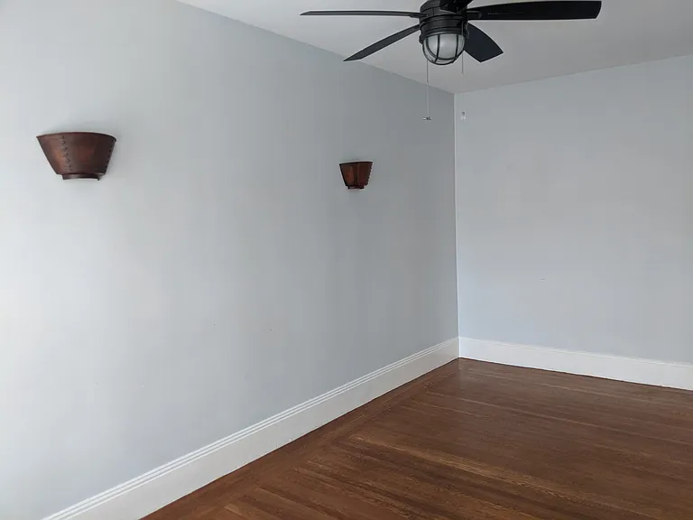 4125 Broadway #1 — Photo 9