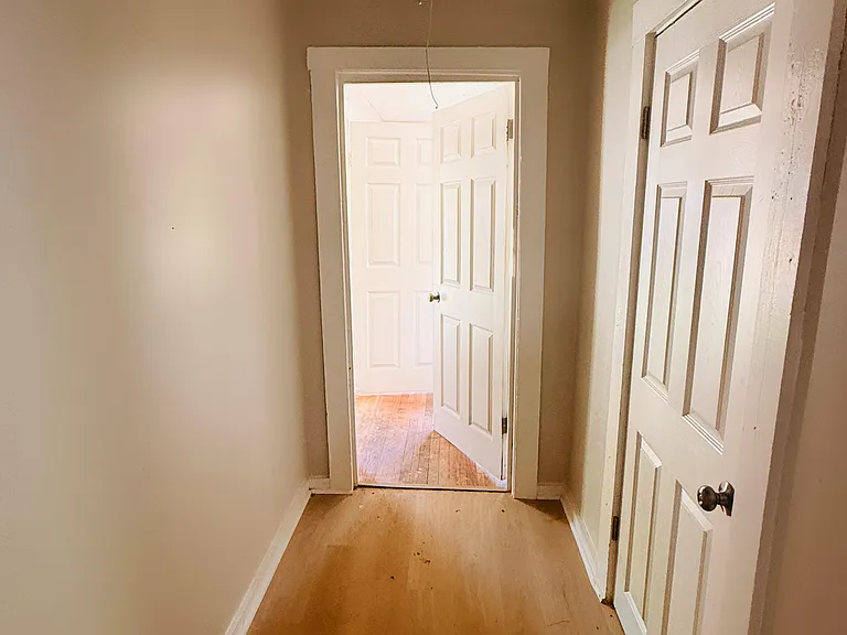 2133 Eldridge Ave — Photo 5