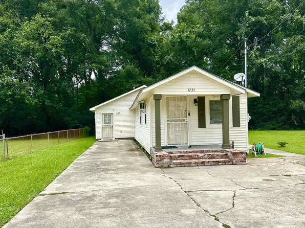 1735 Stanocola Dr, Baton Rouge, LA 70807