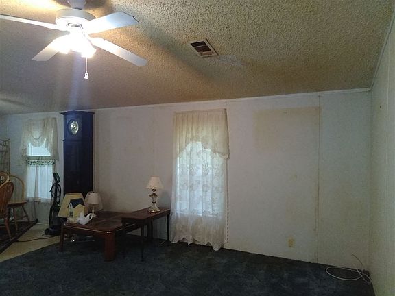 2nd image of 6530 Sherry Ln