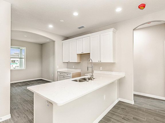 4th image of 4329 Lago Vista Dr