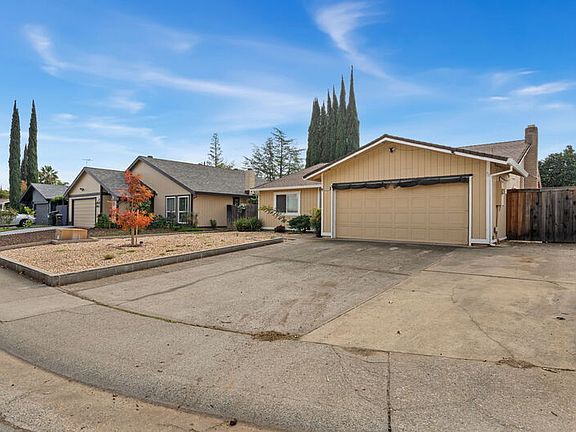 2nd image of 10028 Biscanewoods Way