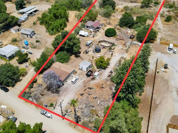 15690 Mountain Valley Pl, Lakeside, CA 92040