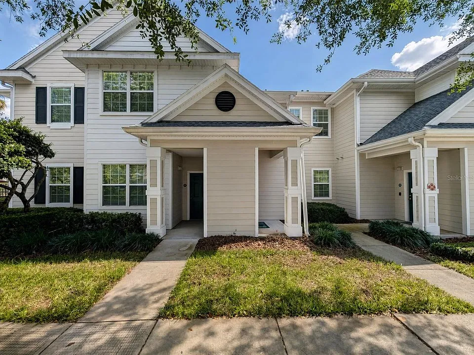 143 Southern Pecan Cir #201