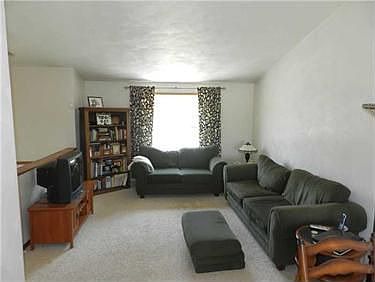 5th image of 174 Bonita Dr