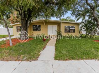 1421 NE 40th Ct, Pompano Beach, FL 33064