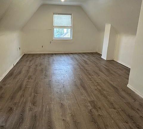 4th image of 116 Wildwood Ave