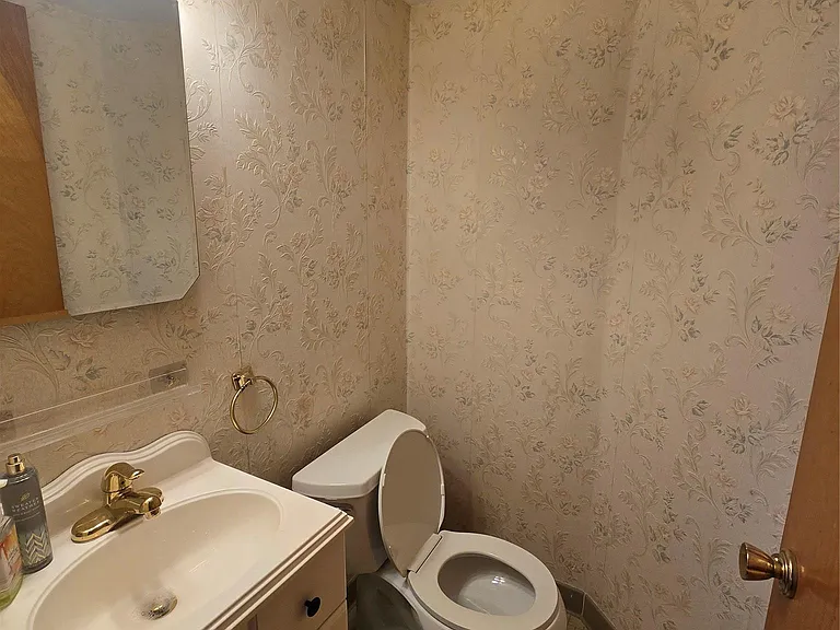 8765 George F Bunker Blvd — Photo 7