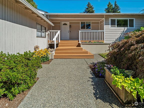 2nd image of 7220 123rd Avenue SE