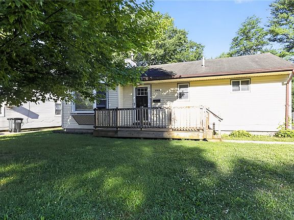 3rd image of 3395 Brumbaugh Blvd