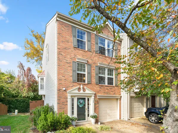 124 Ingle Pl, Alexandria, VA 22304