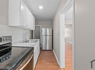 3427 Ravenwood Ave, Baltimore, MD 21213