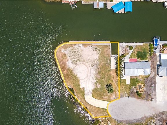 5th image of 2183 Sanibel Blvd