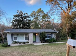 860 E Call St, Tallahassee, FL 32301