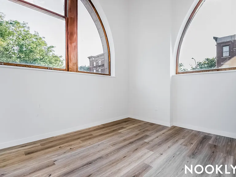 619 Throop Ave #2J — Photo 2